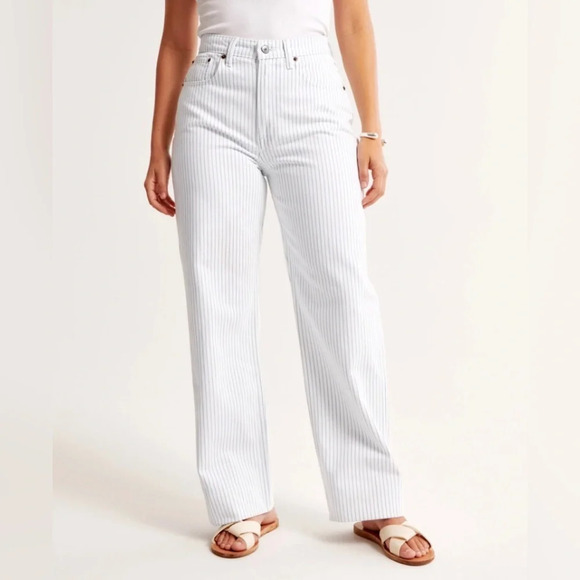 Abercrombie & Fitch size 33 16 R curve love the loose high rise jeans white blue - Picture 1 of 12